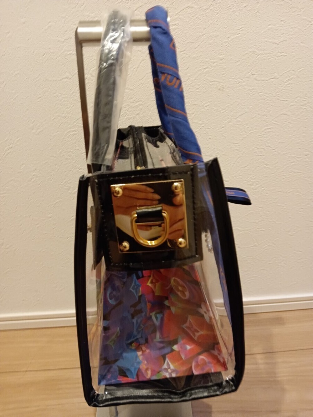 Louis Vuitton Limited Edition Shopping Bag Ribbon Clear - Picture 3 of 7
